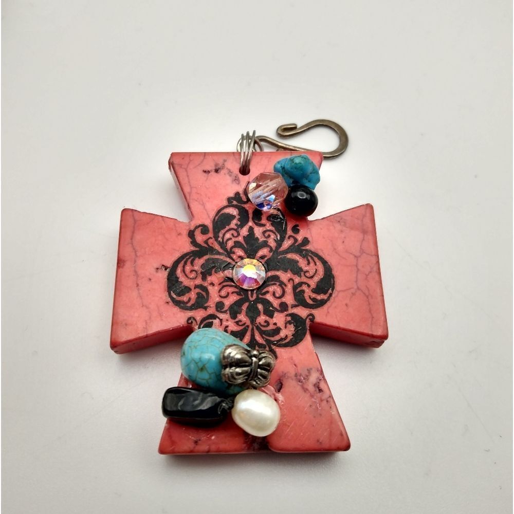 Red cracked turquoise cross necklace pendant southwestern